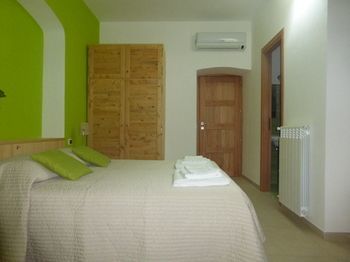 Alle Porte Di San Giovanni Bed and breakfast 2*
